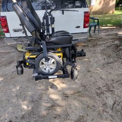 Electric wheelchair plus lift