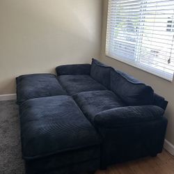 Black Sleeper Sofa With Modular ottomans