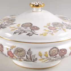 Wedgwood Lichfield Serving Dish 