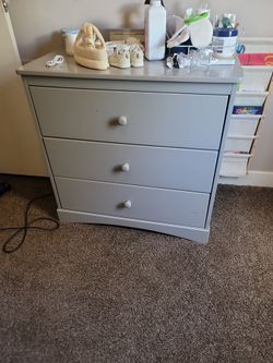 Dresser! Free