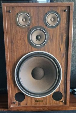2 VINTAGE FISHER DS-176 SPEAKERS W/MULTIPLE DRIVERS *READ THE DESCRIPTION & SEE ALL PICS*