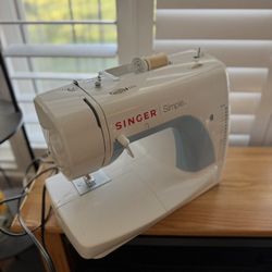 Simple Singer Sewing Machine 