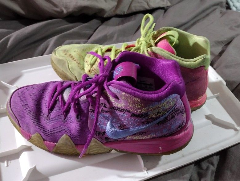 Used Nike Kyrie Confetti 4 Size 6.5Y