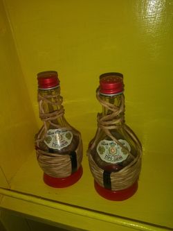 $5 Vintage Vino Salt & Pepper Shakers tiny bottles