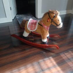Rocking Horse  With Animated Sounds And Moving Mouth.