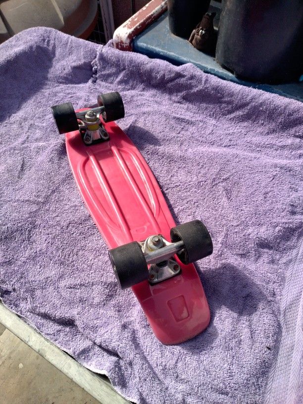 22 inch Plastic Skateboard
