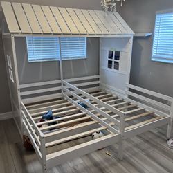 Girls Bedroom Set