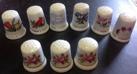 Vintage Sewing Thimble Porcelain lot of 9.