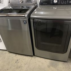 WASHER AND GAS DRYER 