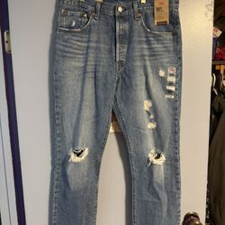 Women’s Levi’s 