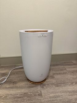 Like New Haven Towel Warmer White/Wood