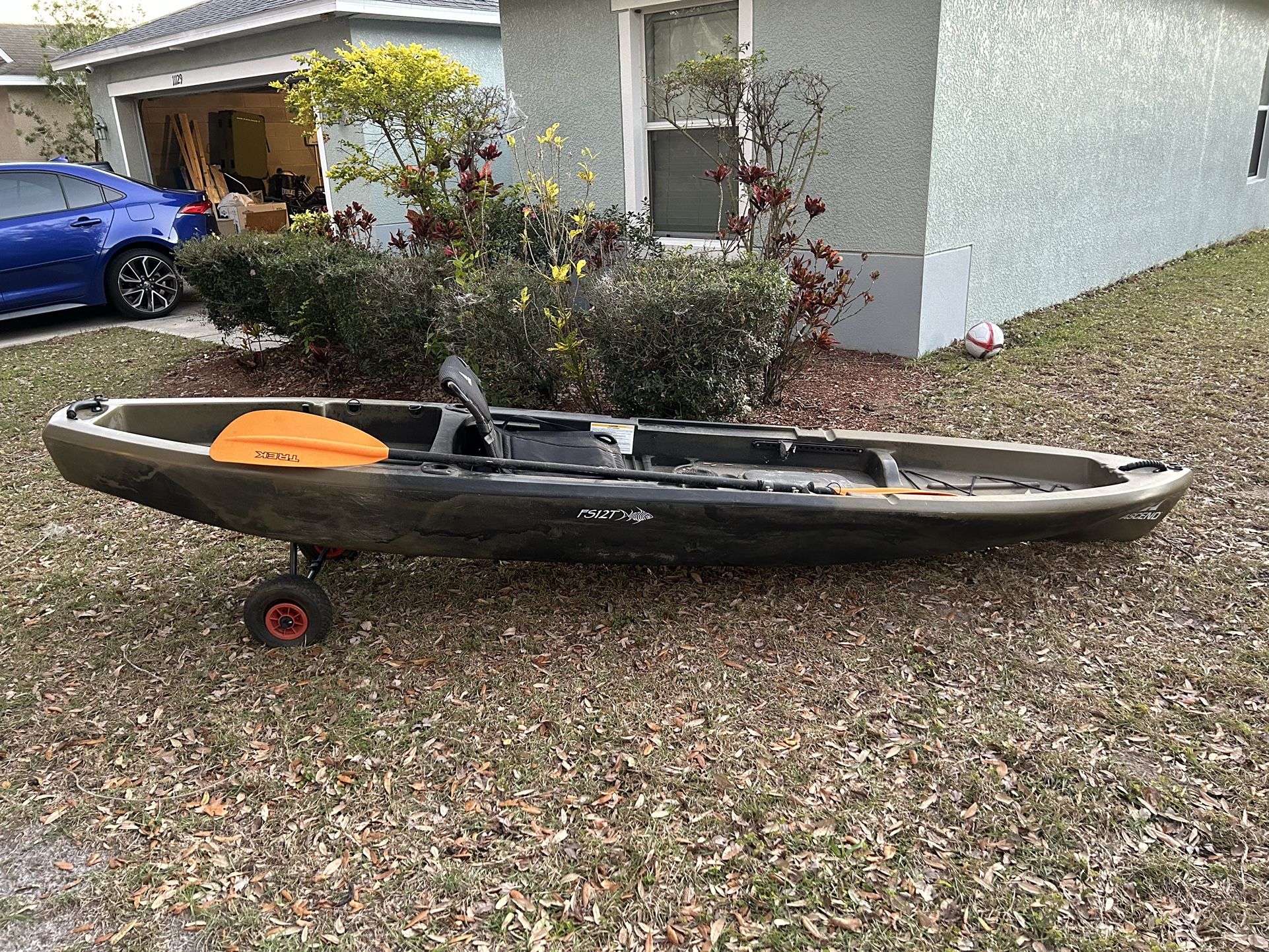 Ascend FS12T Kayak