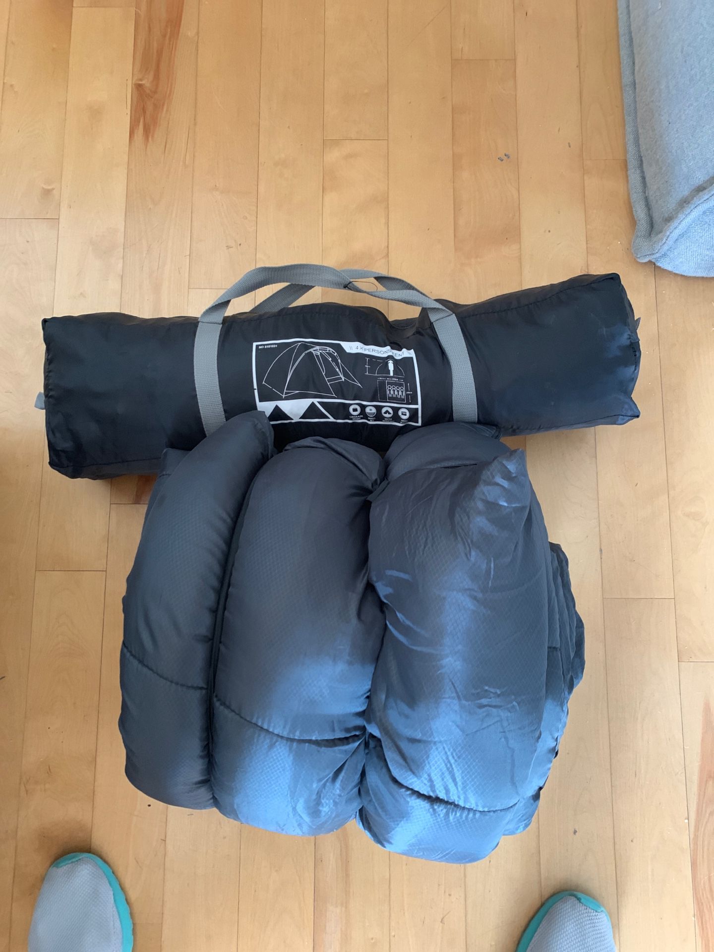 4 person tent and sleeping bag