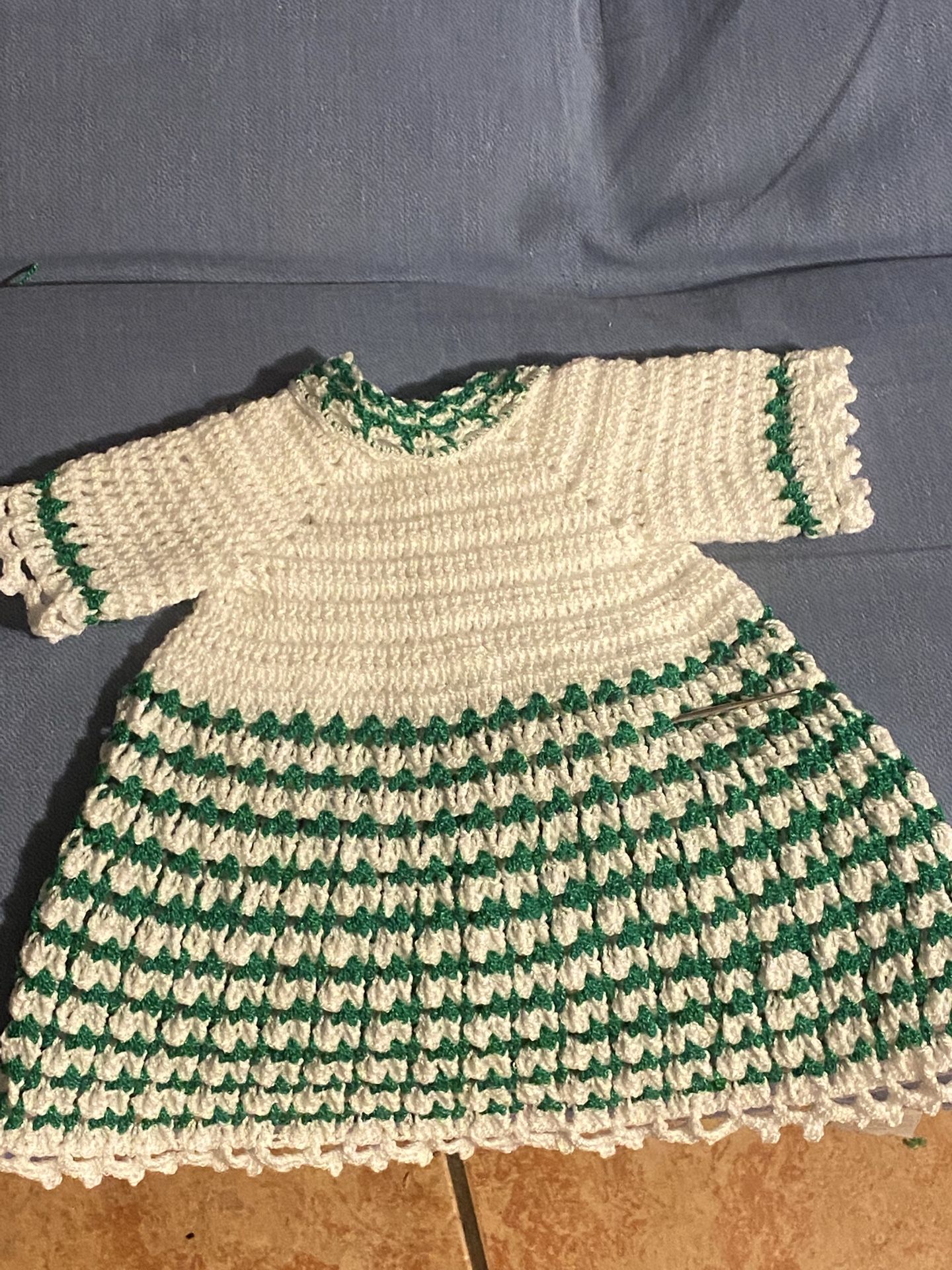 Handmade Knitted Dress White/Green for Baby Jesus