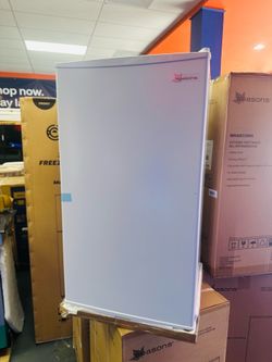 Seasons 3.3cu All Refrigerator New in box