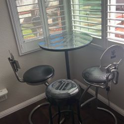 Harley Davidson Barstool Set