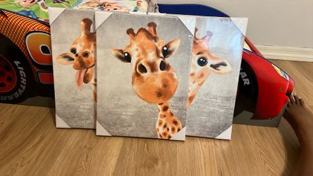 Giraffe Canvas Photos 