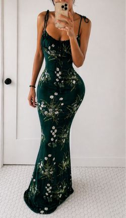 Green Floral Maxi Dress – Size Small – Bodycon / Summer Dress