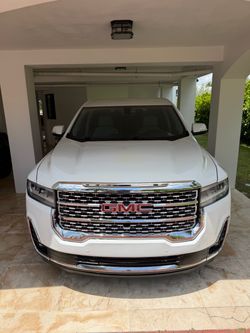 2021 GMC Acadia
