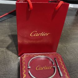 cartier bracelet white GLD size 17 