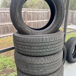 255/60/18 Set 4 Tires Good Years Carry Out Only