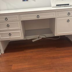 White Desk