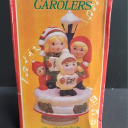 Vintage Brinn's Christmas Carolers Music Box 
