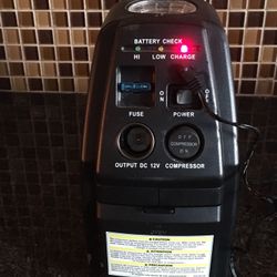 Campbell Hausfeld CC2300 Rechargeable Inflator & 12 Volt Power Supply