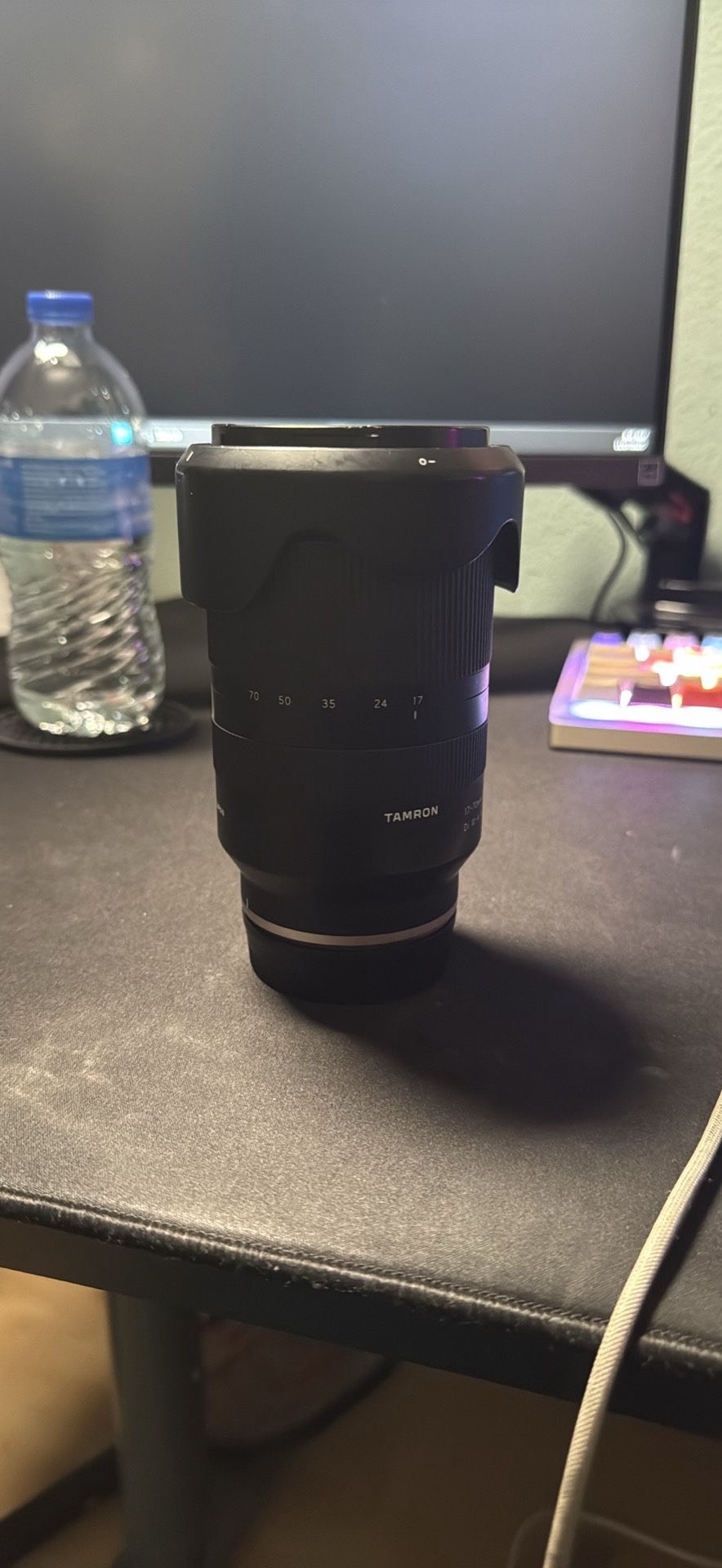 TAMRON 17-70mm F/2.8 Sony E-mount