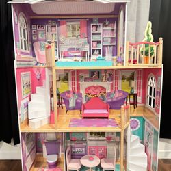 Kid Kraft Doll/Barbie House (5’5ft Tall)