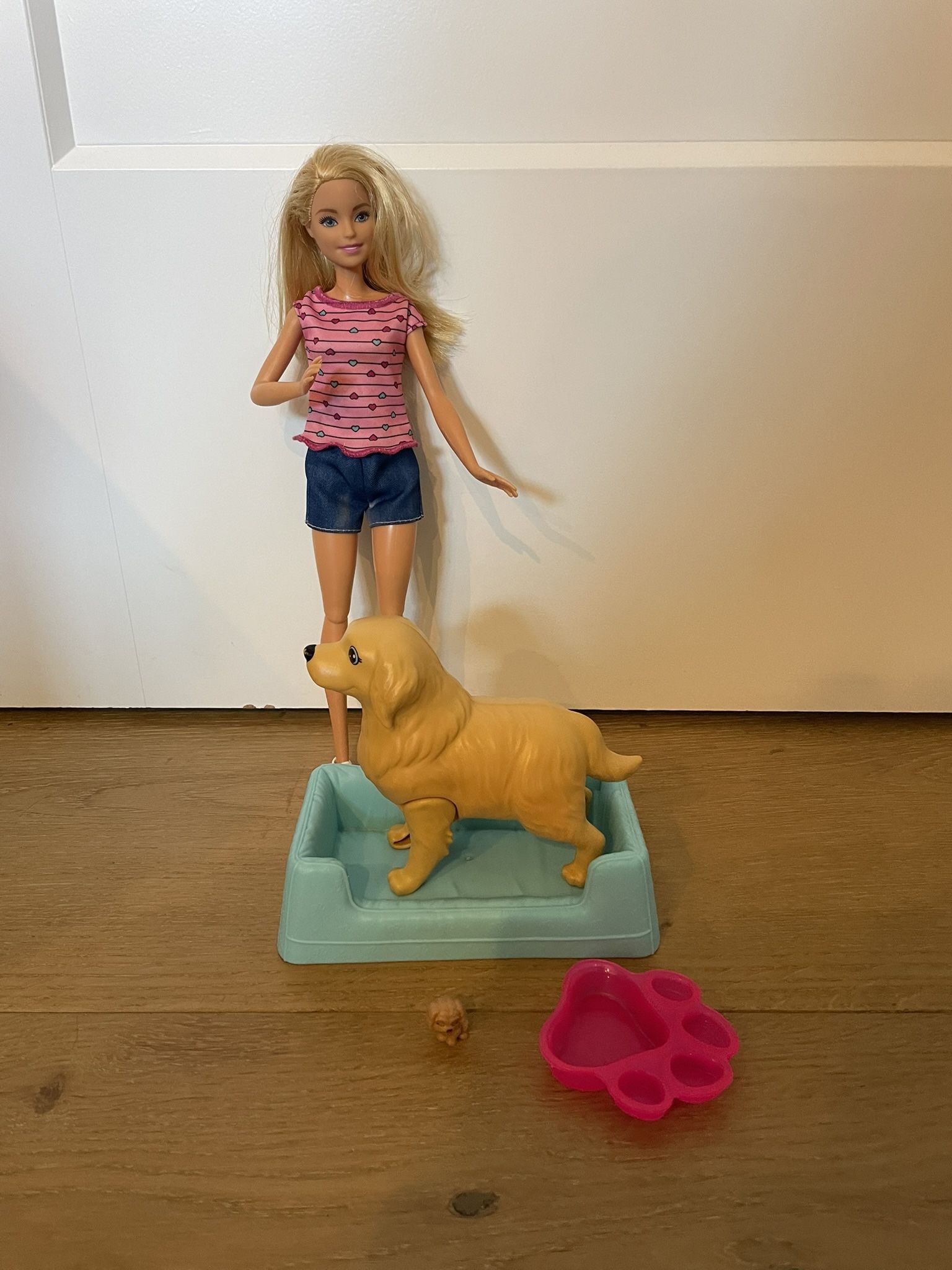 Barbie Doll With Dog And Newborn/Chelsea No Doll Travel Set With Puppies