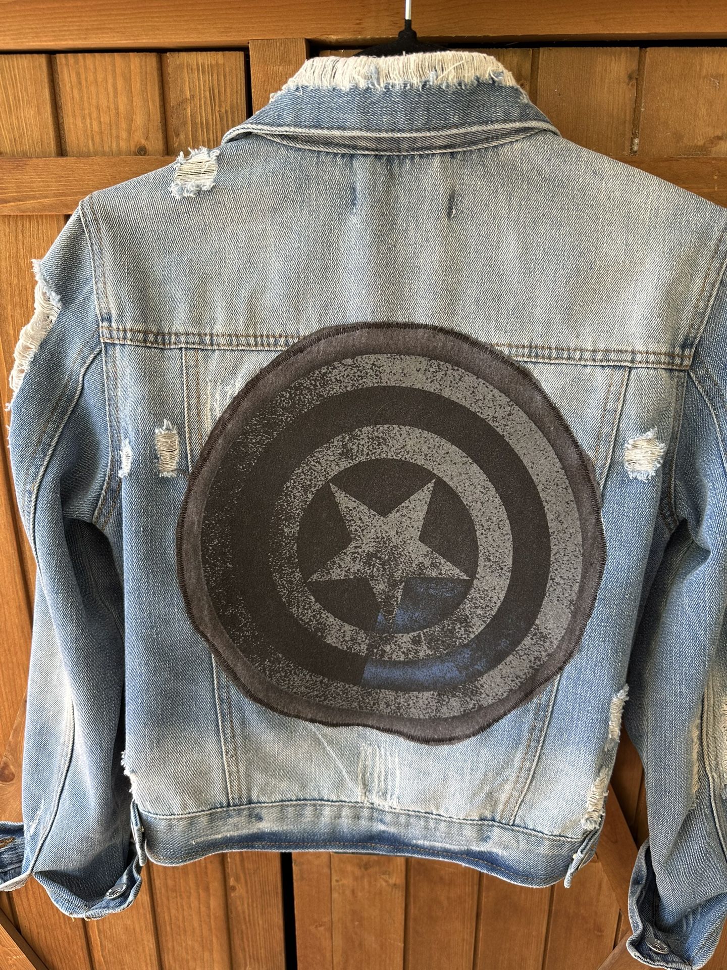 Men's Captain America Distressed Jean Jacket-Small
