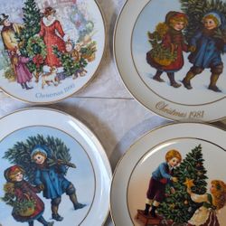 Set Of 5 Christmas Plates