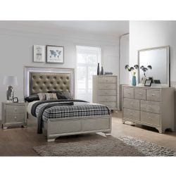 4PC Queen Bedroom Set 