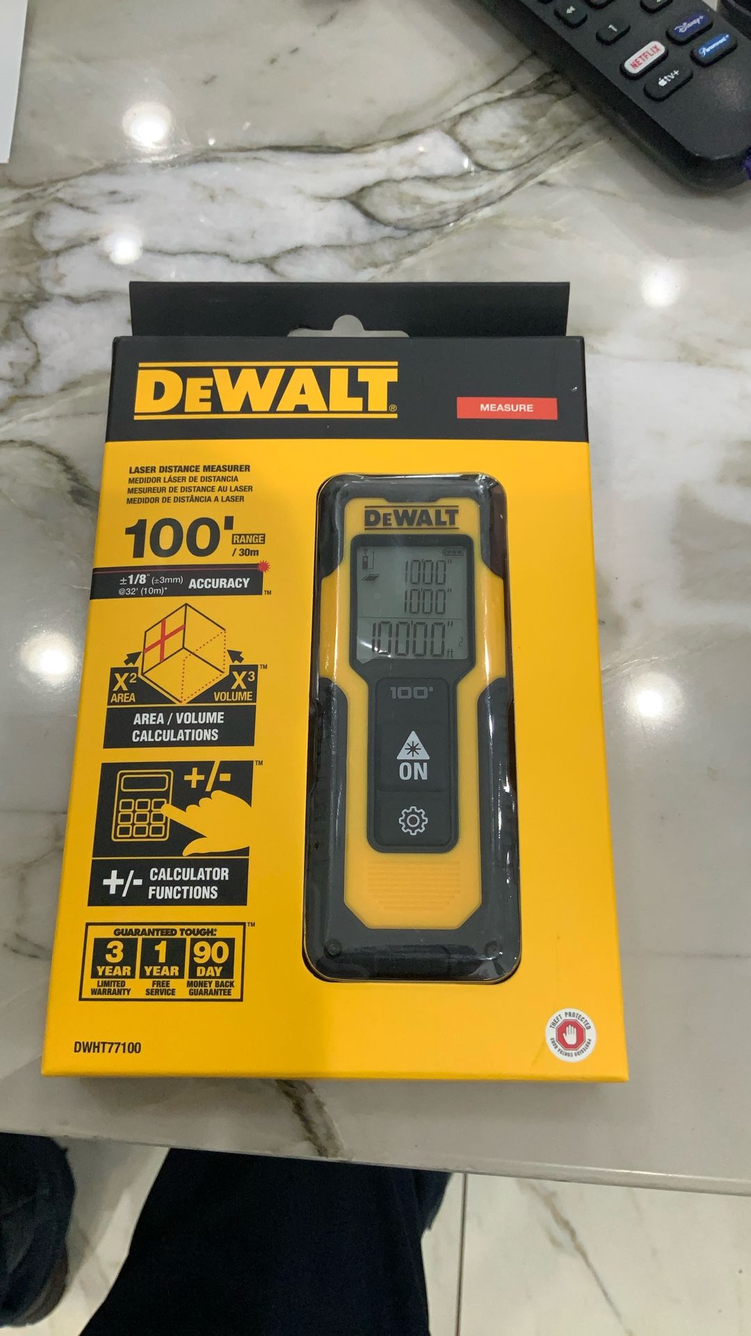 Dewalt 100 Foot Laser Distance Measurer DWHT77100. Brand New Item