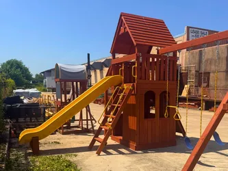Playset - Turbo Original Fort Hangout with Swings 100-12