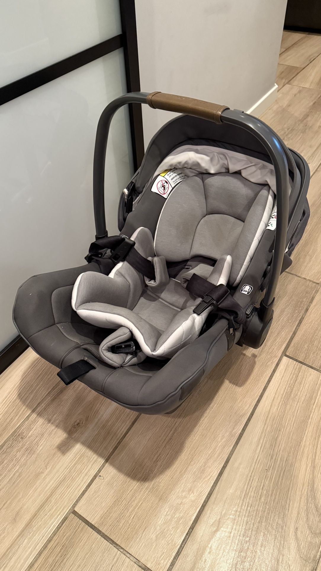 Nuna Pipa Car Seat
