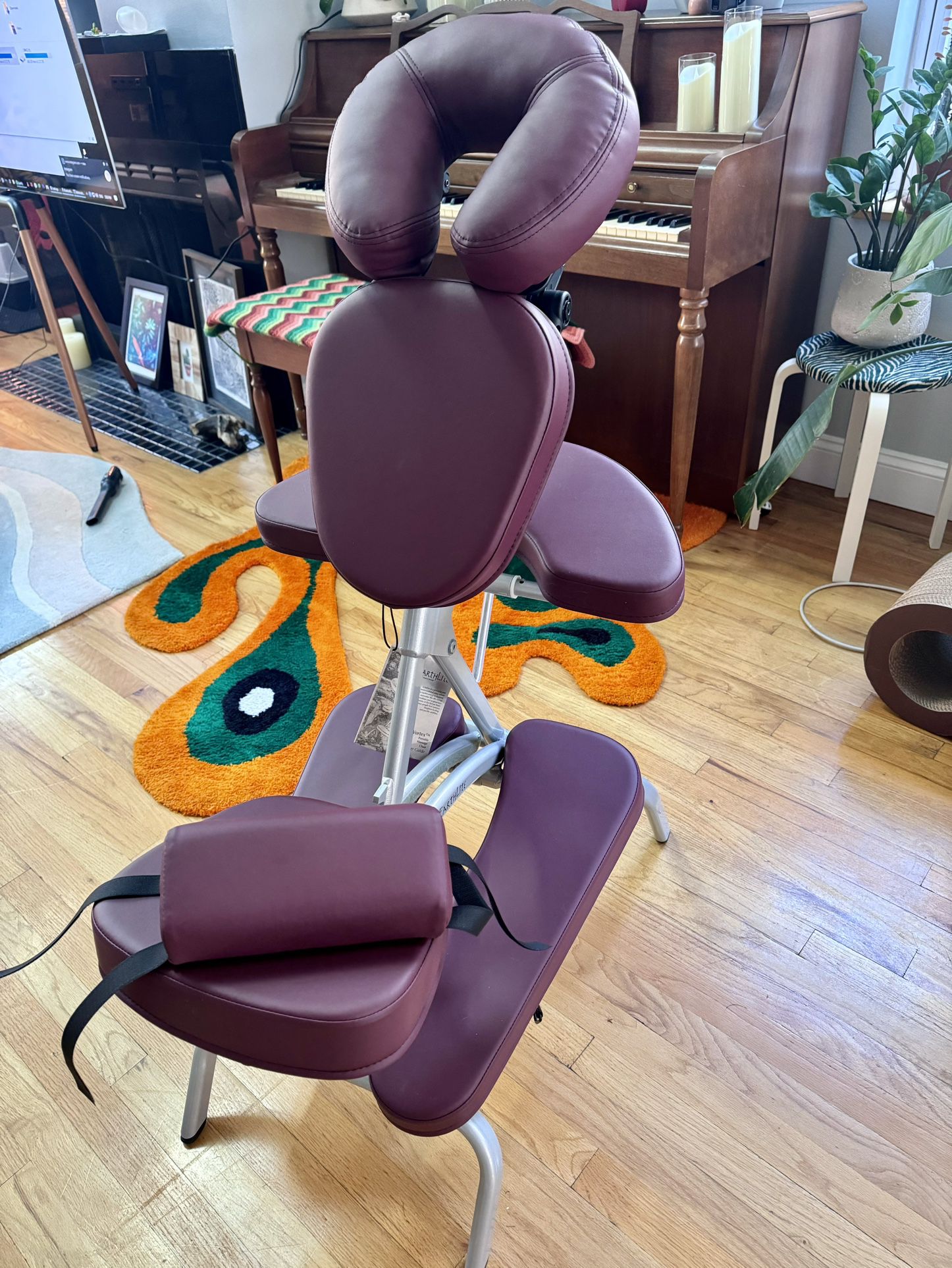 Earthlite Massage Chair 