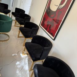 Black And Green Chairs