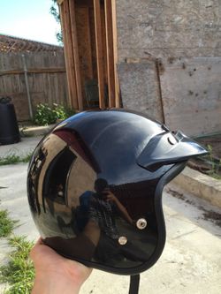Motorcycle helmet