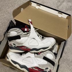 Air Jordan 8 Retro ‘Bugs Bunny’