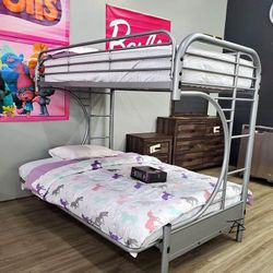 EclipseBlack Finish Twin/Full/Futon Bunk Bed
ACME$10 Down Payment And Financing Available