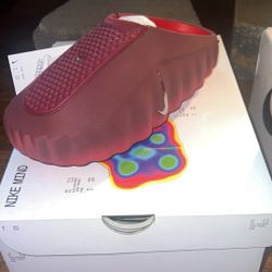 NIKE MIND Size 7