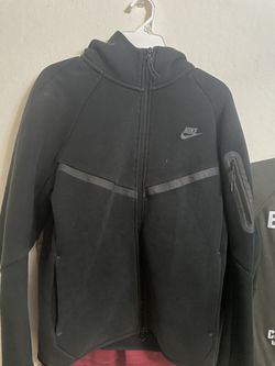 Nike Tech Size Small Slightly Faded