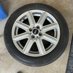 Mini Cooper Tires -2009