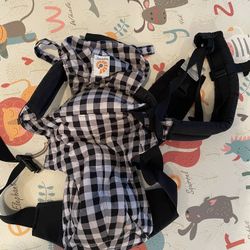 ergobaby baby carrier