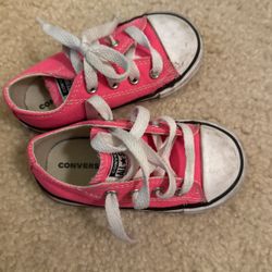Toddler pink & White Converse 