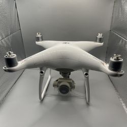 DJI Phantom 4 V1 With Extras And Accessories 