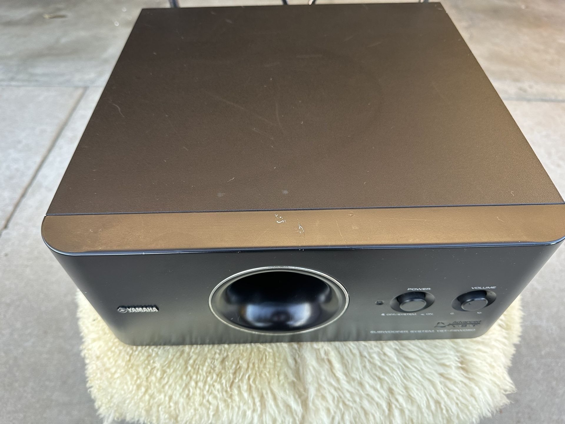 Yamaha Powered Subwoofer 
