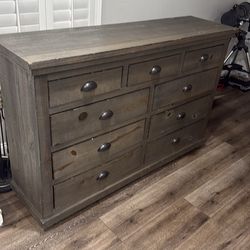 Drawer Dresser
